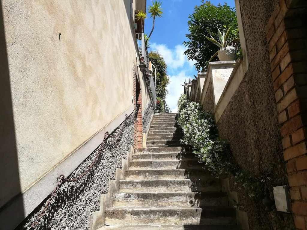 福尔米亚Casa Dinky Attico Con Terrazza Vista Mare公寓 外观 照片